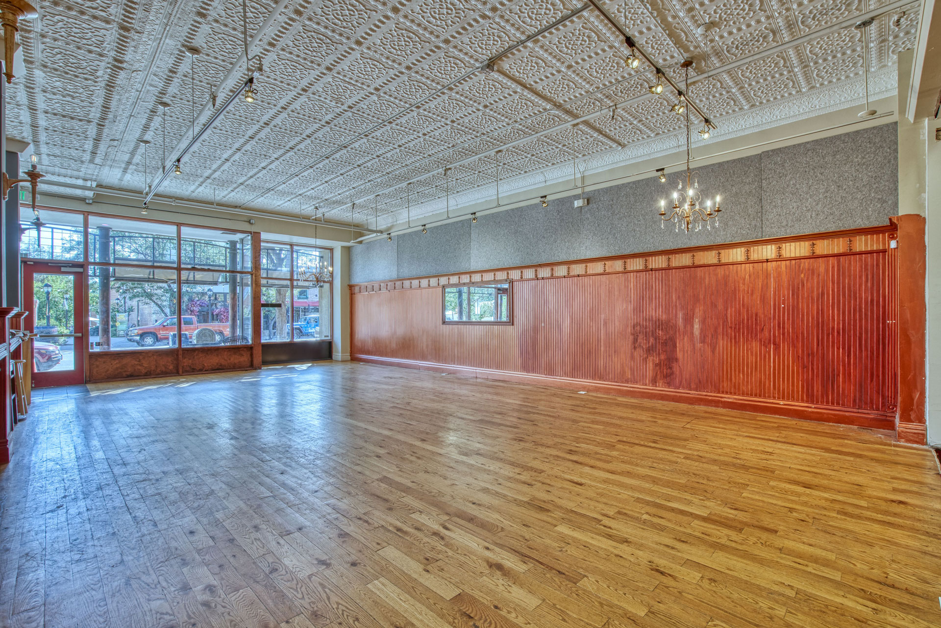 471-Main-Street-Longmont-Suite-100-Slider-Image-3