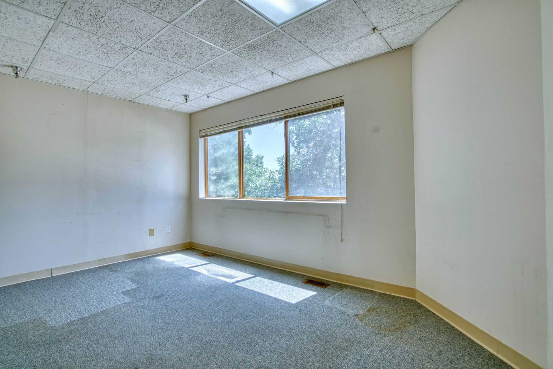 3015 47TH STREET BOULDER OFFICE - Slider image 09